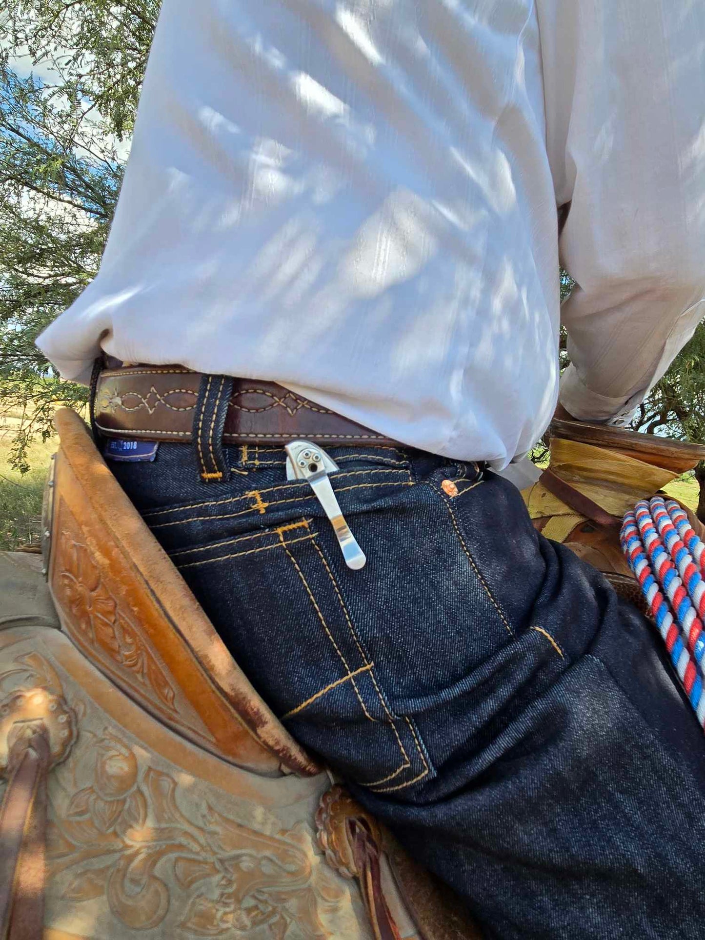 Style 101 Jeans with knife pocket