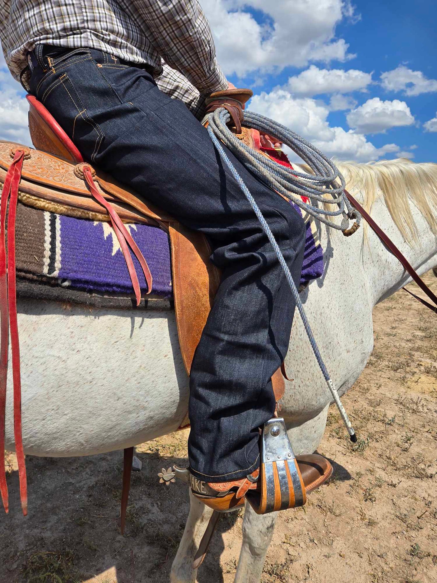 Style 101 Jeans with knife pocket